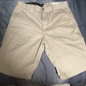 VOLCOM Frickin Teller Mens Dark Khaki Shorts
 W30